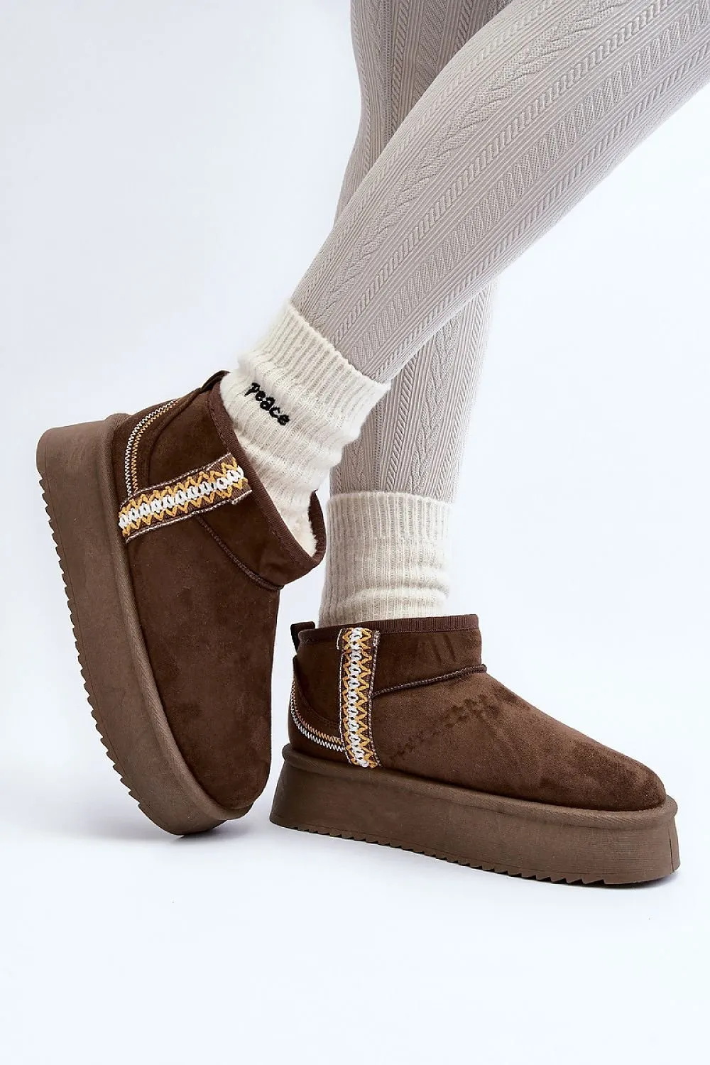 Aztec pattern thick sole snow boots