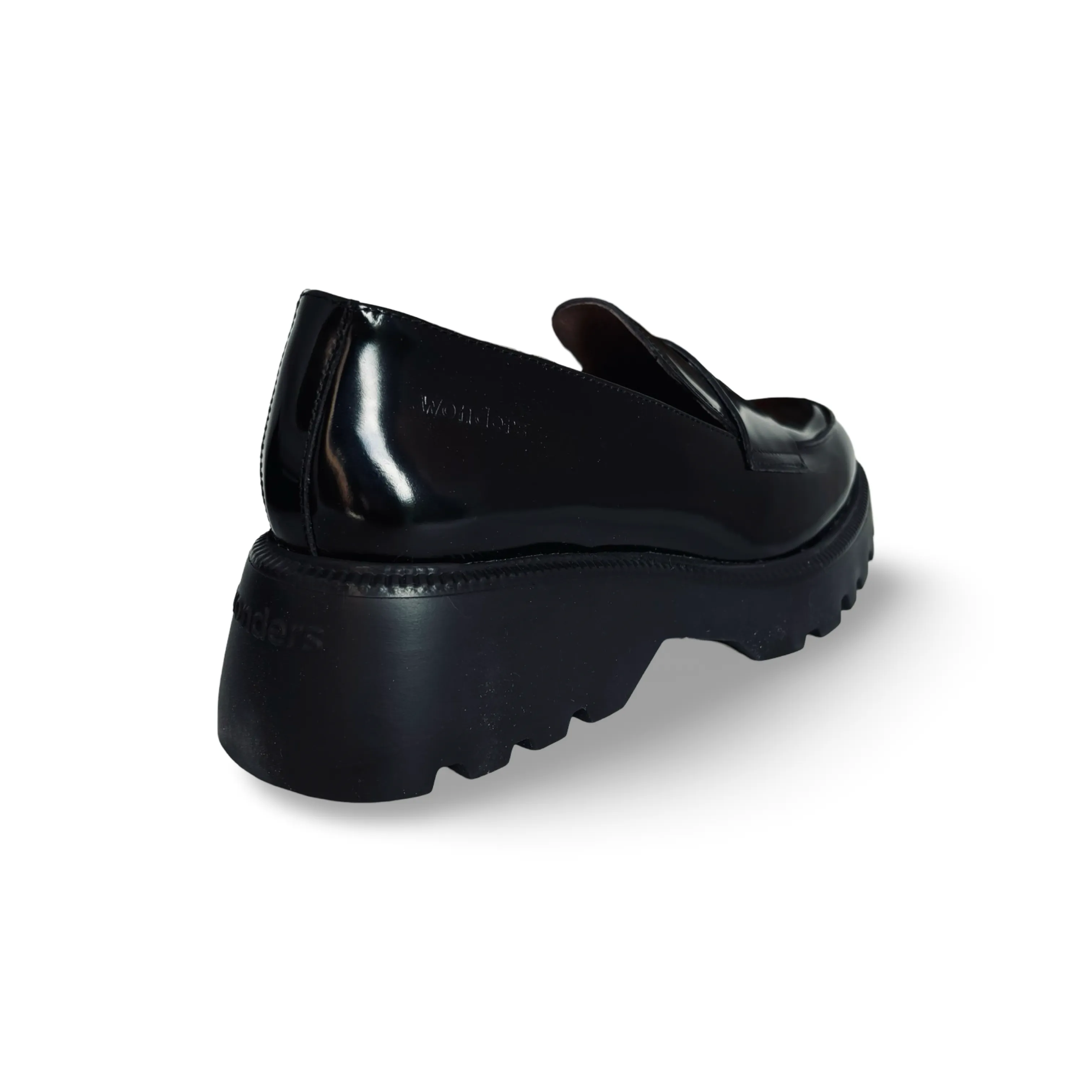 C7202 Black Leather Loafer
