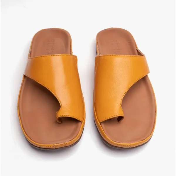 CAPRI II Ladies Toe-Loop Sandals Honey