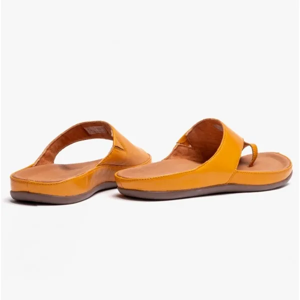 CAPRI II Ladies Toe-Loop Sandals Honey