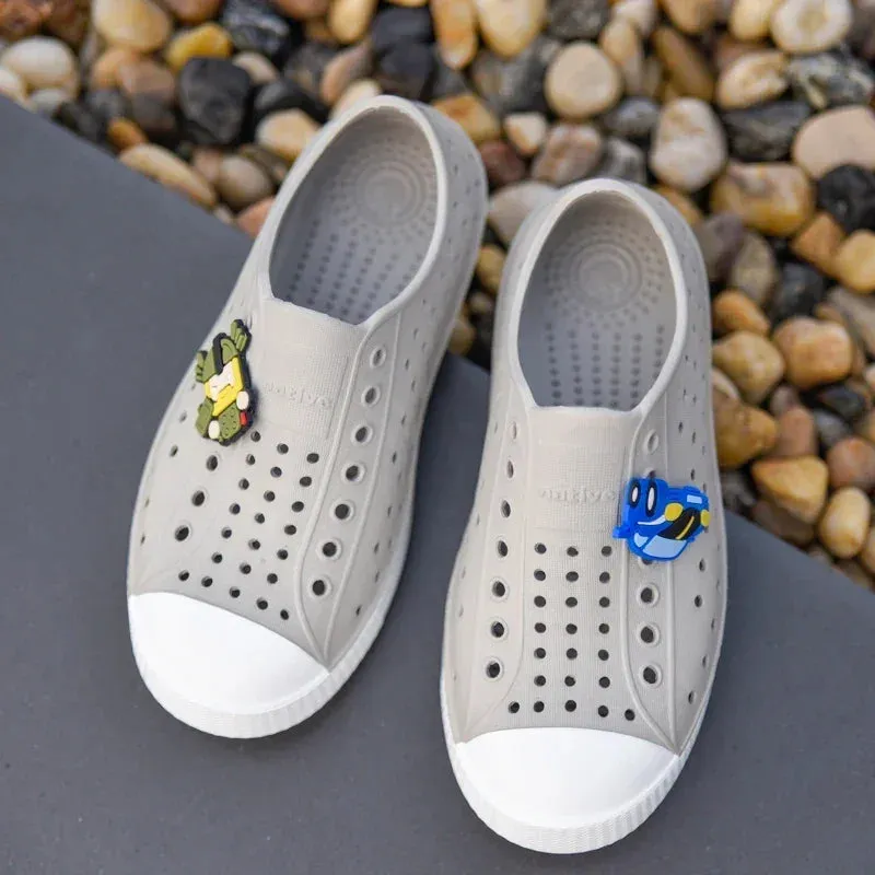 Children's Cave Shoes Boys Girls Garden Clogs EVA Slip-On Breathable Sports Sandals Kids Lightweight Outdoor Beach Water Shoe