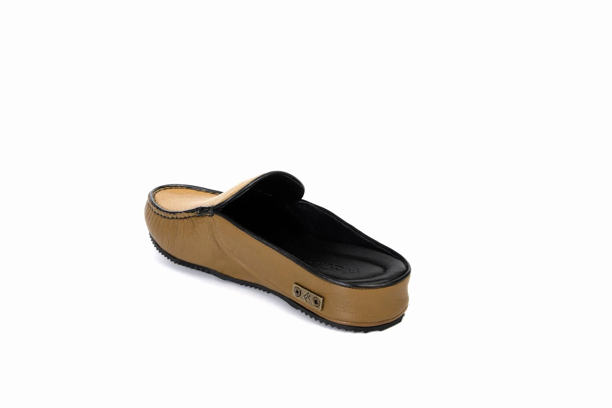FOOT FEDERATION MOC-TOE MEN'S LEATHER SLIPPER WALNUT
