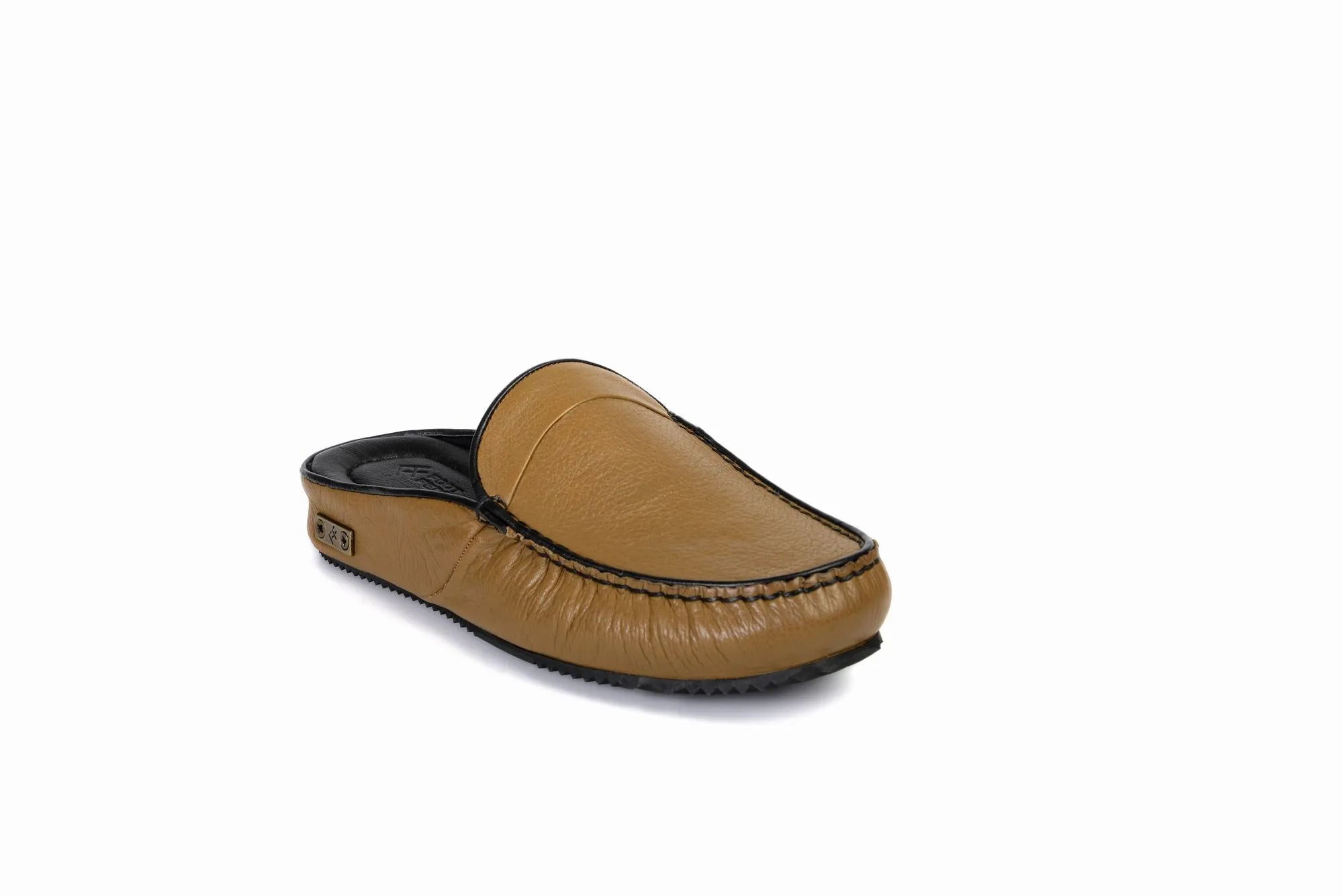 FOOT FEDERATION MOC-TOE MEN'S LEATHER SLIPPER WALNUT