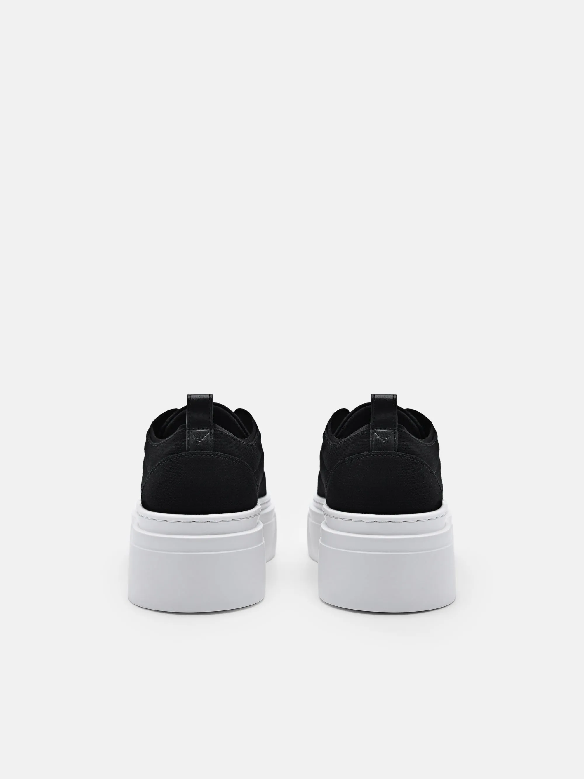 Podium Sneakers