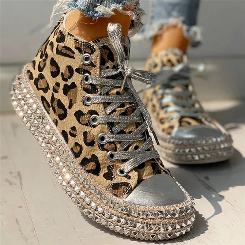 Sexy Leopard High Top Sneakers Women Fashion Bordered Rivet Flats Canvas Shoes Woman Autumn Platform Ladies Casual Shoes