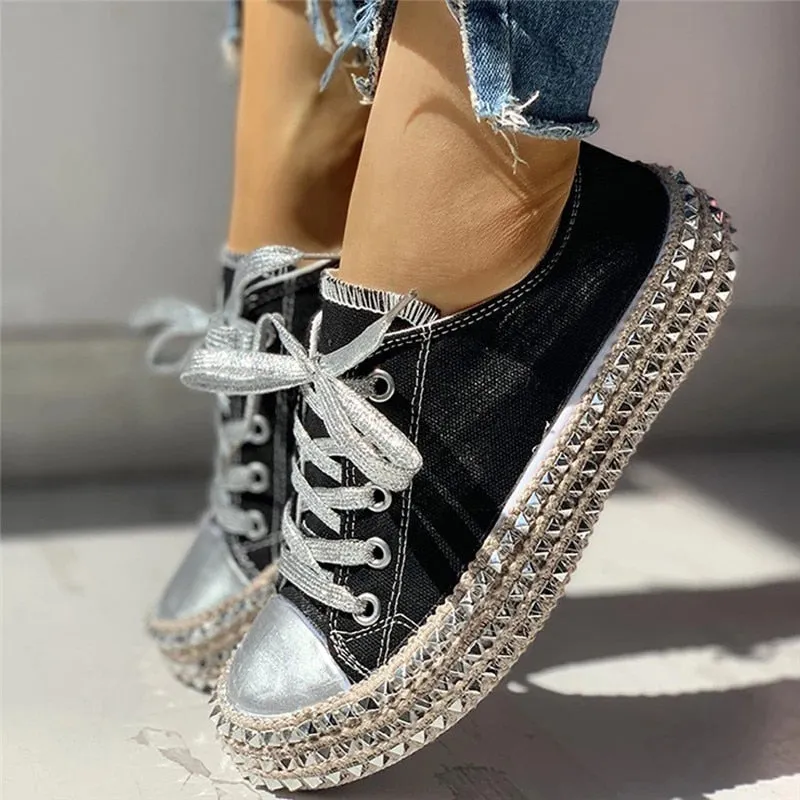 Sexy Leopard High Top Sneakers Women Fashion Bordered Rivet Flats Canvas Shoes Woman Autumn Platform Ladies Casual Shoes