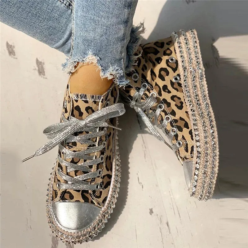 Sexy Leopard High Top Sneakers Women Fashion Bordered Rivet Flats Canvas Shoes Woman Autumn Platform Ladies Casual Shoes