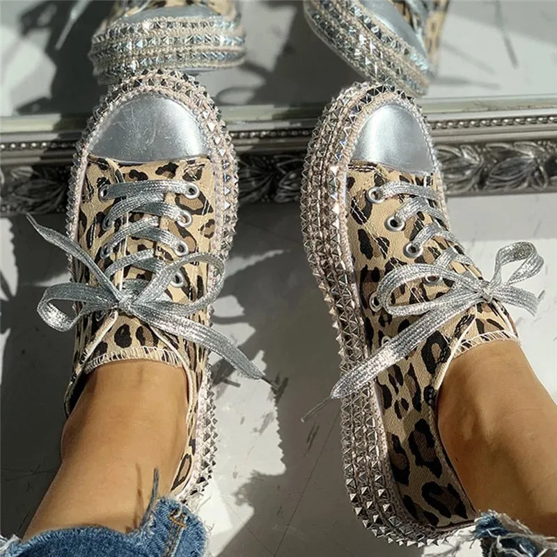 Sexy Leopard High Top Sneakers Women Fashion Bordered Rivet Flats Canvas Shoes Woman Autumn Platform Ladies Casual Shoes