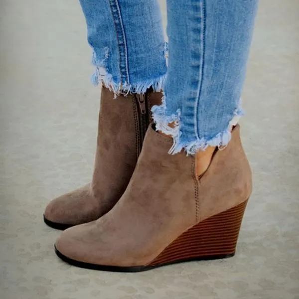 Trendy and supportive orthopedic Wedge 