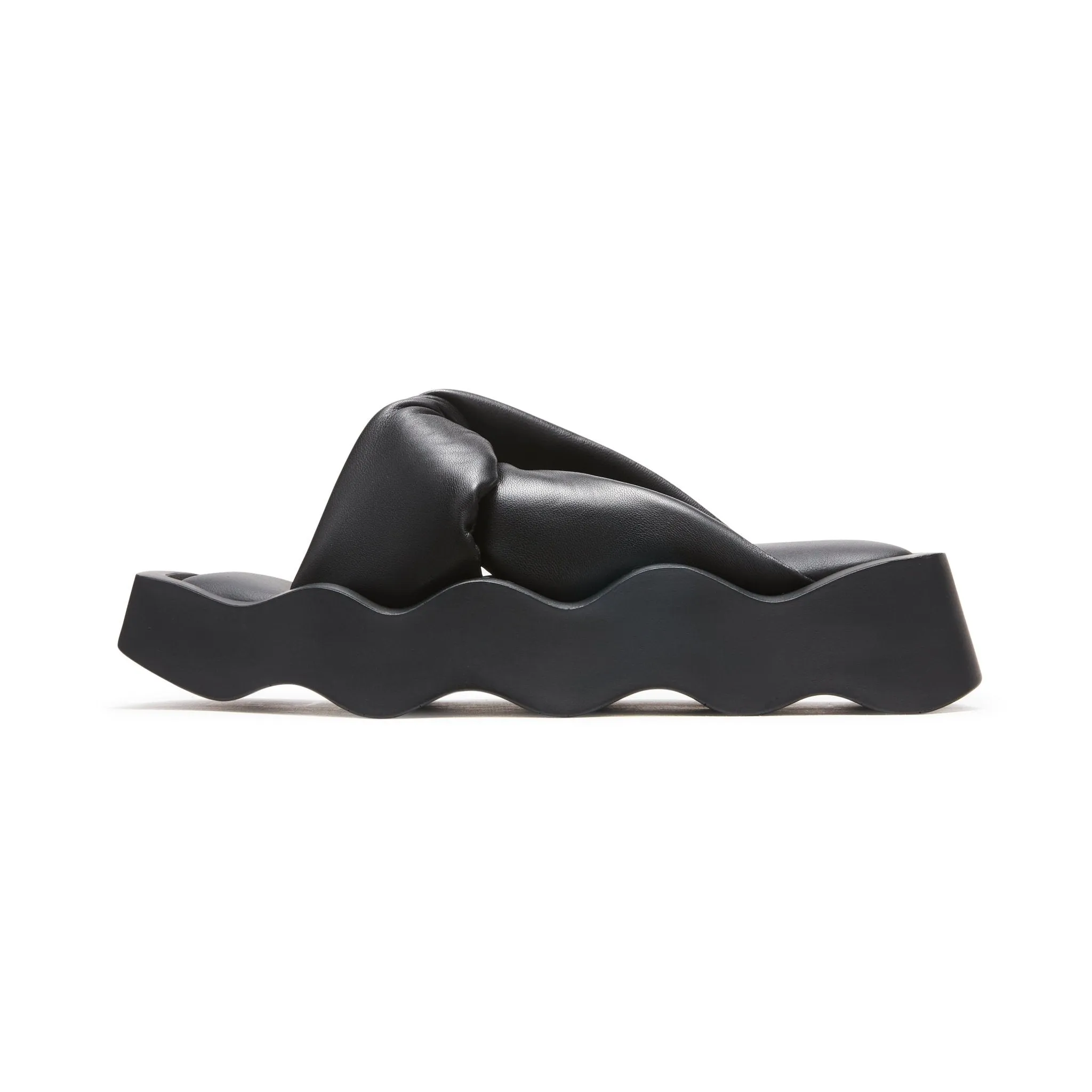 Wavy Sole Padded Knot Slippers in Black