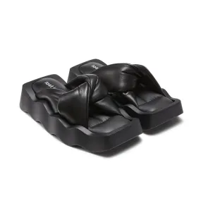 Wavy Sole Padded Knot Slippers in Black