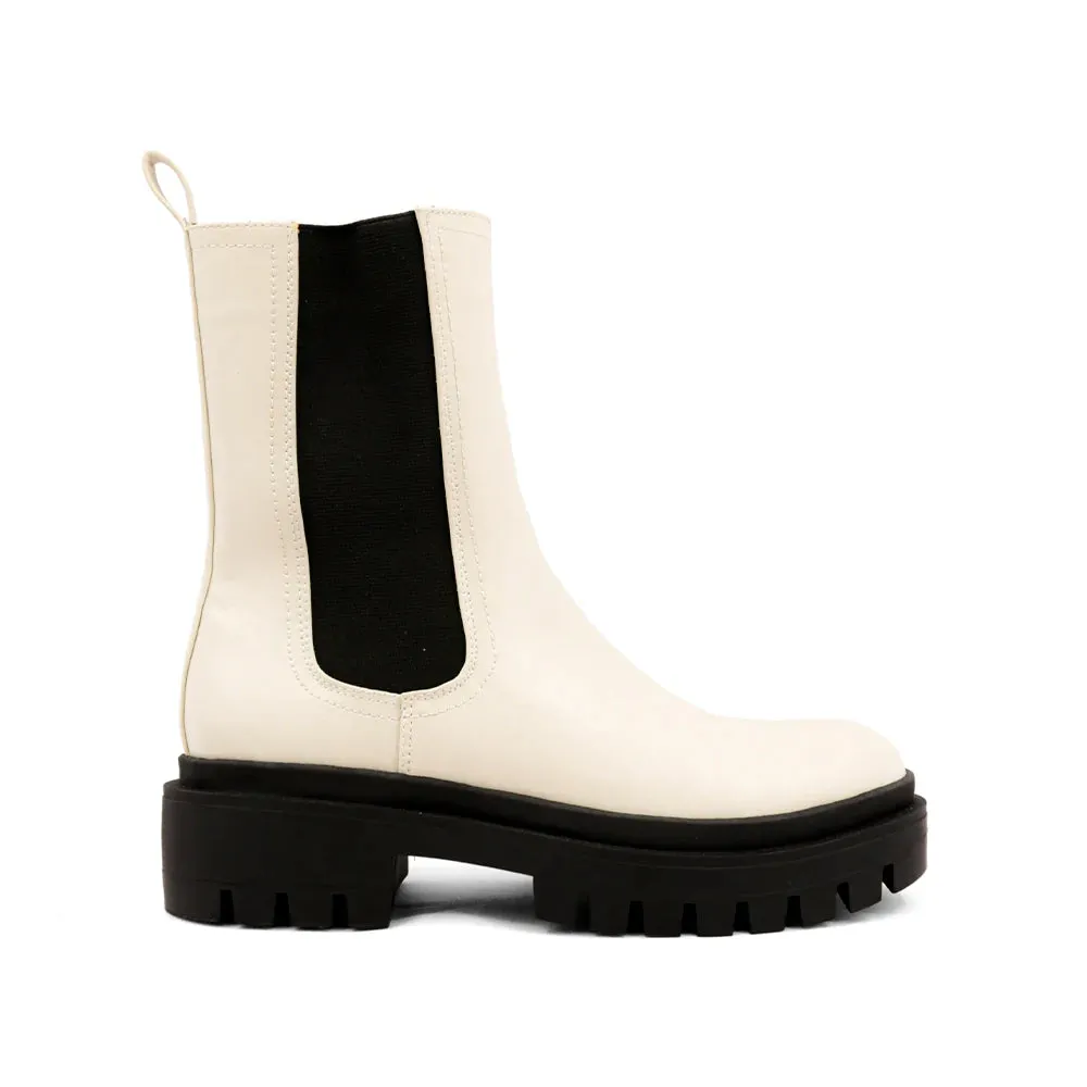 Yusnan Boots Off White